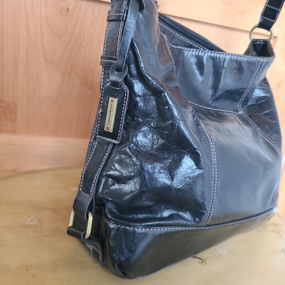 Tignanello Black Leather Shoulder Bag‎ Minimalist Retro 90s Classic Logo Charm - Picture 5 of 11